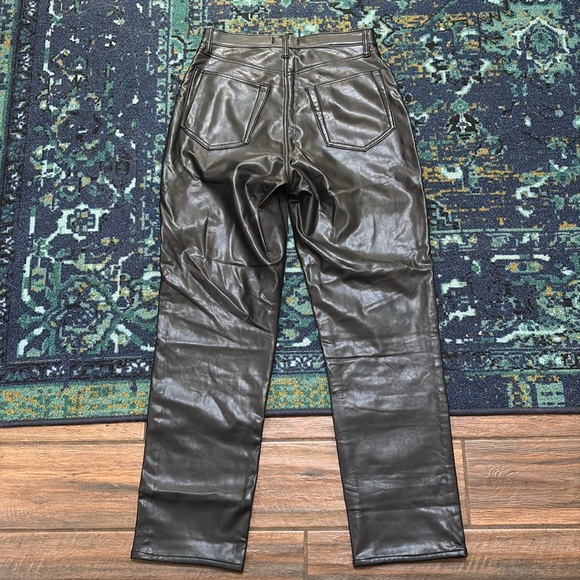 Abercrombie & Fitch Mixed Fabric Ultra High Rise Ankle Straight Jean (Size 12) - Picture 9 of 9